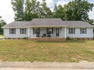 1504 Cardinal Dr, Marion, IL 62959