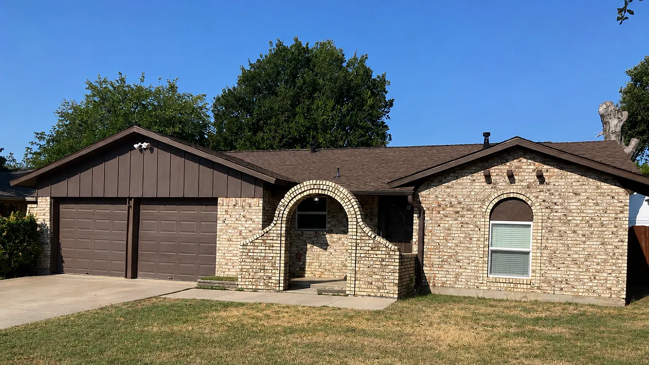 3 bed, 1160 sqft, $1,850 — Photo 1