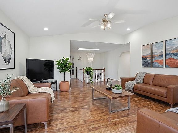 2nd image of 716 Crane Pl