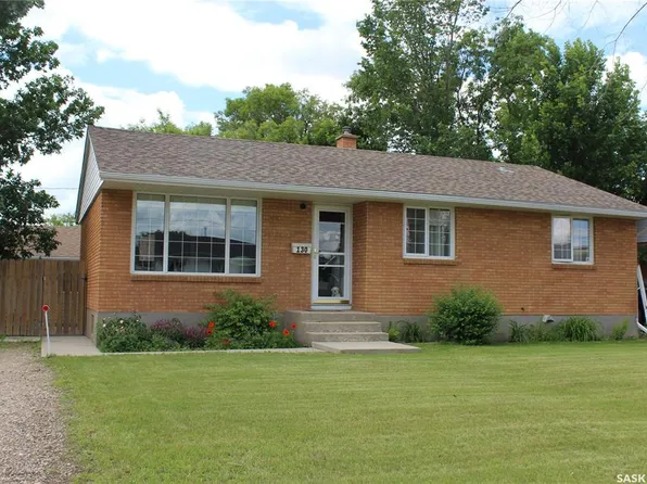 130 McDonald ROAD, Estevan, SK S4A 0B8