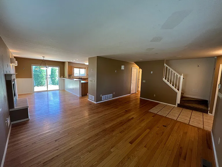 2623 Daisy Dr — Photo 5