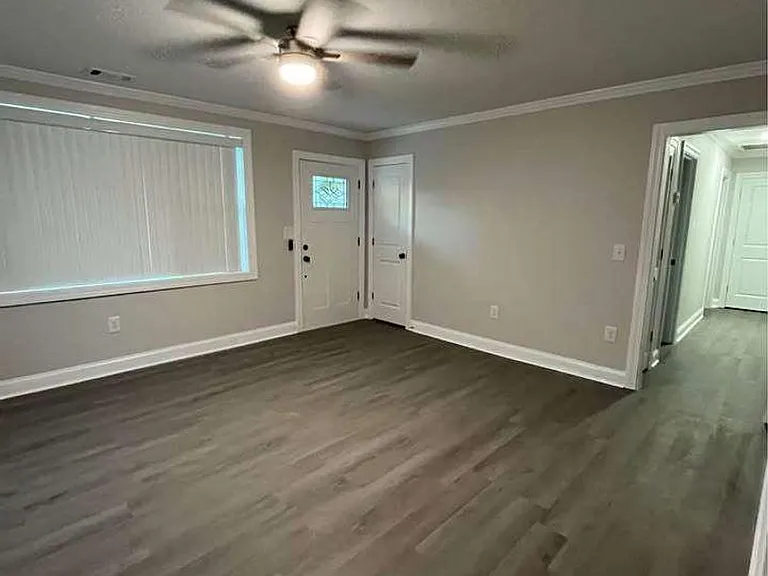 2143 Shrimp St — Photo 17