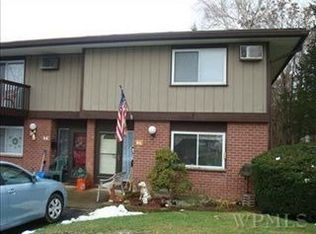 6 Millholland Dr, Fishkill, NY 12524
