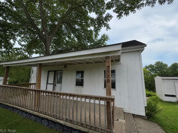 3570 Ridge Rd, Zanesville, OH 43701