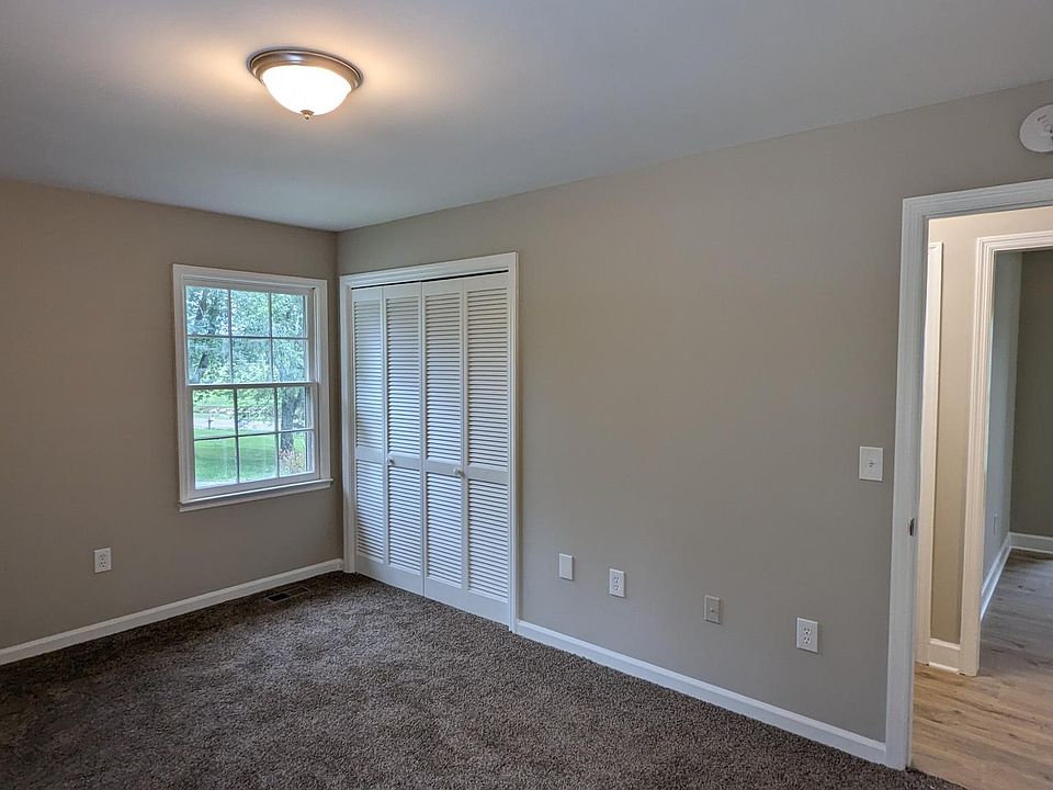 Bedroom #1