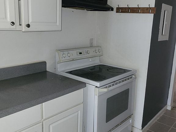5th image of 6330 Holcomb Way APT B