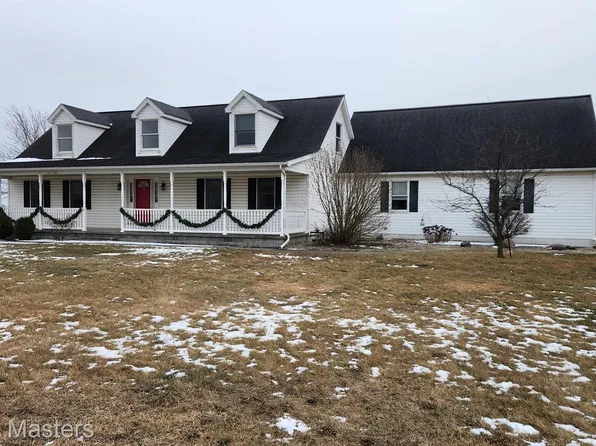 5418 Labo Rd, South Rockwood, MI 48179