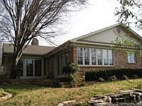 1st image of 909 Prestwick Dr