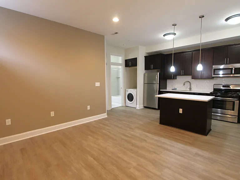 The Greenview — Photo 36