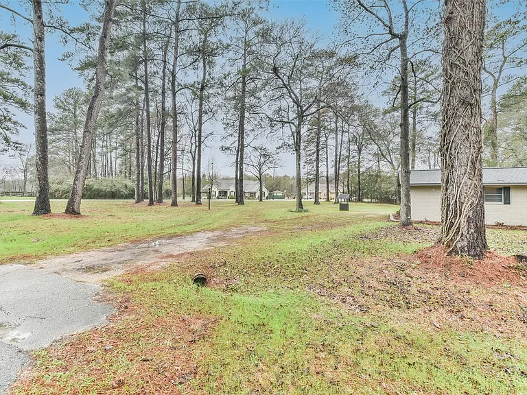23807 Red Oak Dr — Photo 23