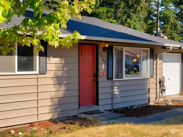 1064 NW Anchor Drive, Oak Harbor, WA 98277