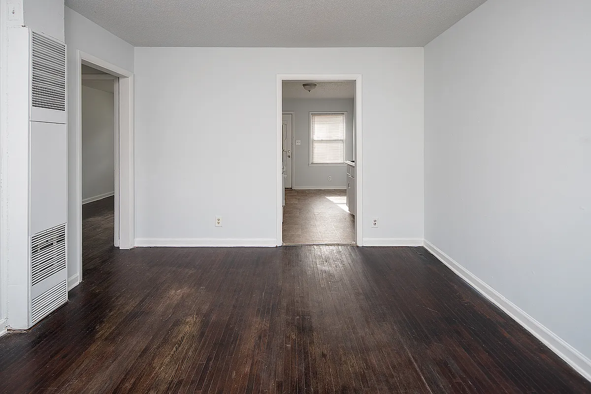 Building Photo - 5314 Clearmont Ave #1