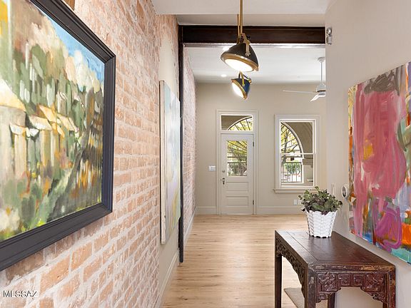 4th image of 343 S Scott Ave #3