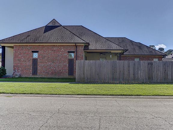 4th image of 100 Ashville Ln