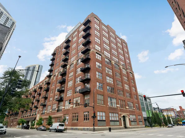360 W Illinois St APT 7A, Chicago, IL 60654
