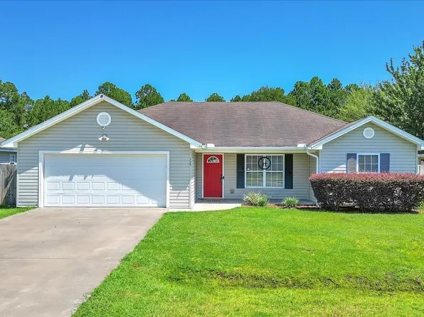 126 Sandalwood Dr, Brunswick, GA 31525
