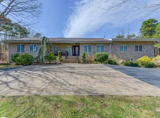 230 Old Forge Rd, Monroe Township, NJ 08831