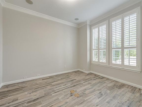 5th image of 8608 Newman Dr