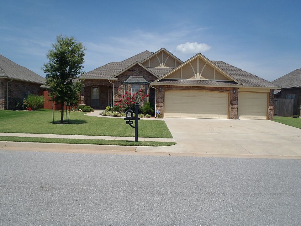 1st image of 2709 SW 141st St