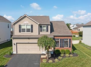 235 Purple Finch Loop, Pataskala, OH 43062