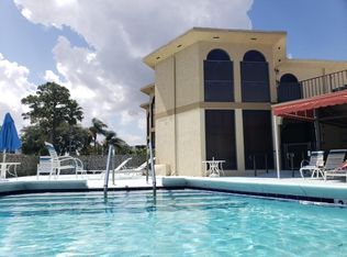 3590 Via Poinciana APT 116, Lake Worth, FL 33467