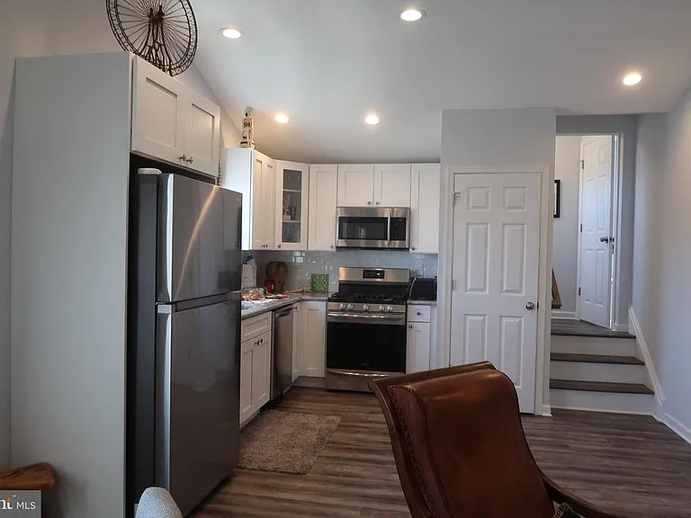 6300 Winchester Ave #2 — Photo 3