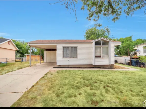 9468 S Turnpike Ln, Sandy, UT 84070