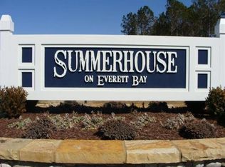 370 Summerhouse Dr, Holly Ridge, NC 28445