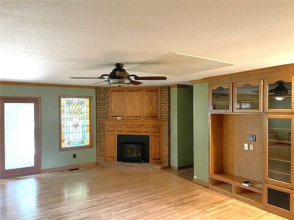 5th image of 5725 S Berry Farm Dr