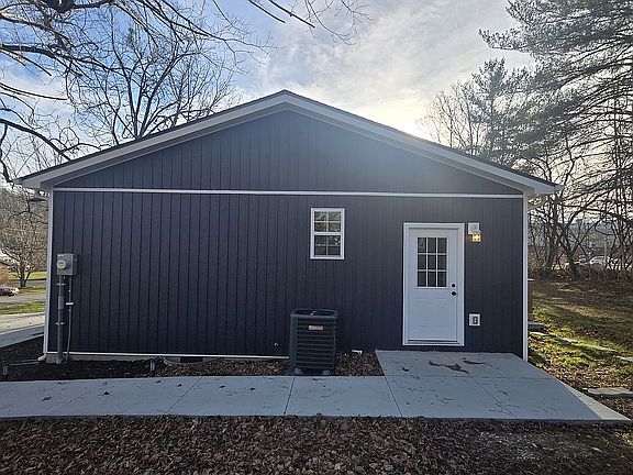 4th image of 15 Perciful St