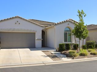 3832 Hannah Ln, Clovis, CA 93619