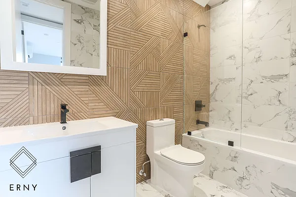 Rented by ERNY LLC | media 19