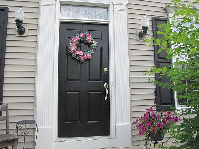 1st image of 1748 Berkshire Dr