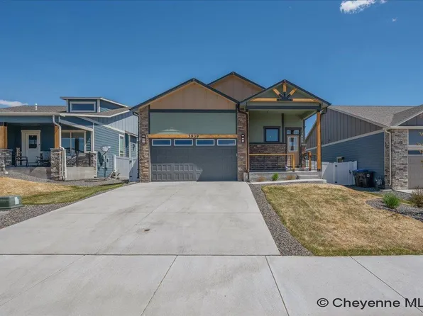 3939 Dixon Dr, Cheyenne, WY 82001