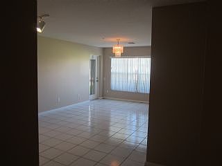 3rd image of 3960 Southpointe Dr APT 515