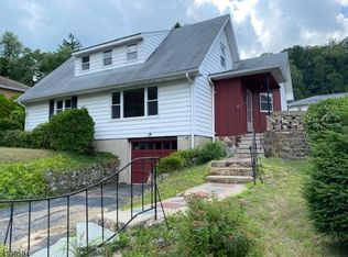 95 Ann St, Dover, NJ 07801