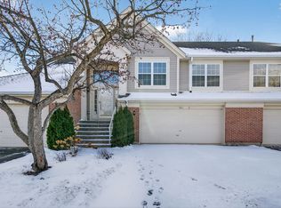 403 Cromwell Cir UNIT 2, Bartlett, IL 60103