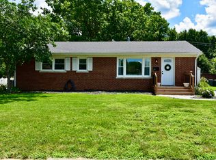 566 Seattle Dr, Lexington, KY 40503