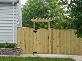 1077 Woodlawn Ave, Pasadena, MD 21122