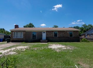 5752 Edmeston Dr, Fayetteville, NC 28311