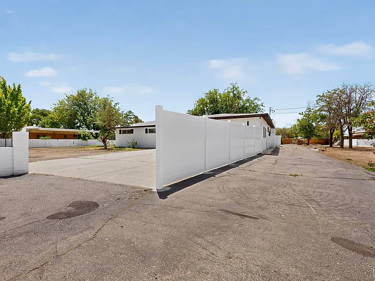 824 Ortega Rd NW — Photo 44