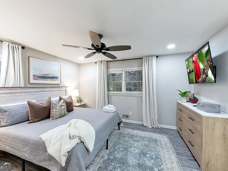 2984 Blackberry Ln — Photo 20