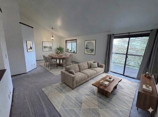 3125 Ivy Glen Dr, Eugene, OR 97402