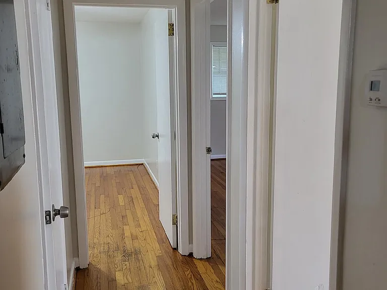 1858 Cascade St — Photo 11