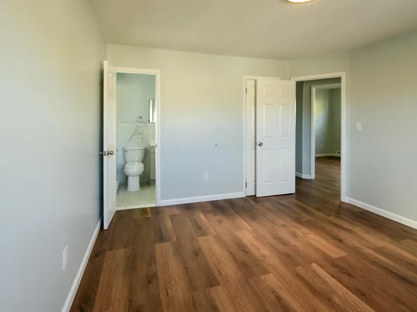 45 East 51st Street image 18 of 26