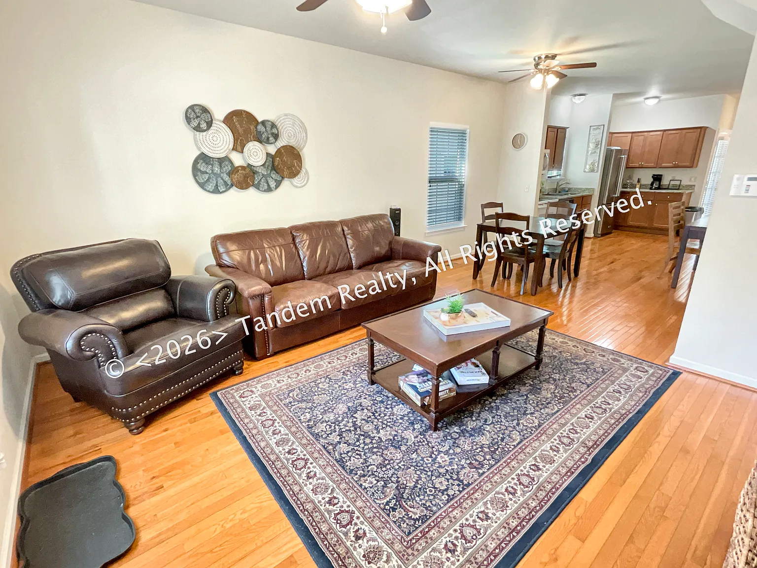 2 bed, 2.5 bath, 1100 sqft, $1,895 — Photo 1
