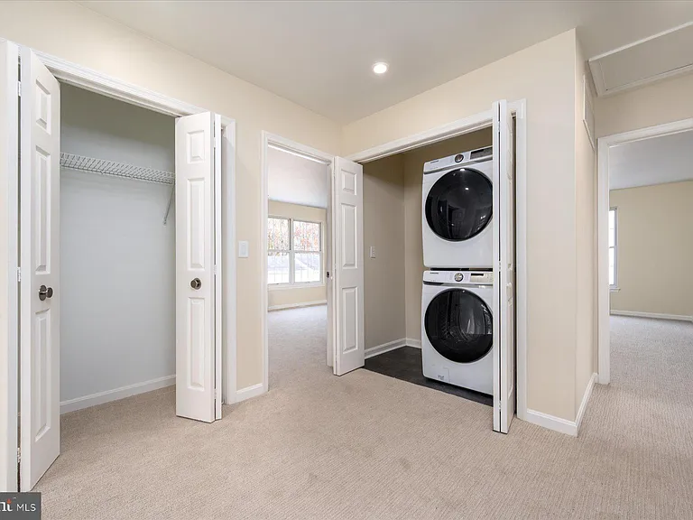 2942 Southaven Dr — Photo 26