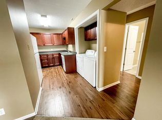 2412 W St #2, Lincoln, NE 68503