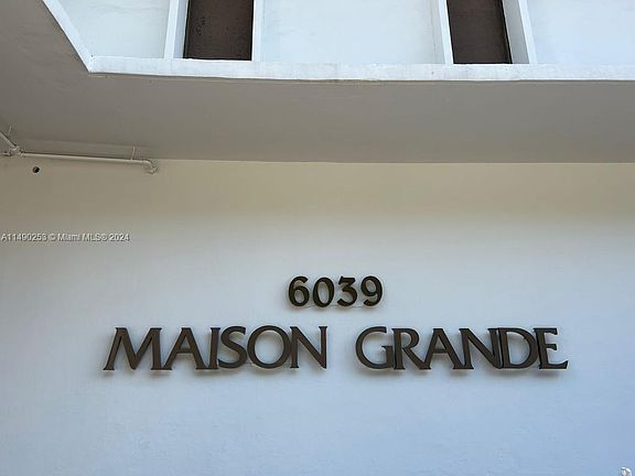 3rd image of 6039 Collins Ave APT 1503