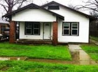 3629 Lipscomb St, Fort Worth, TX 76110